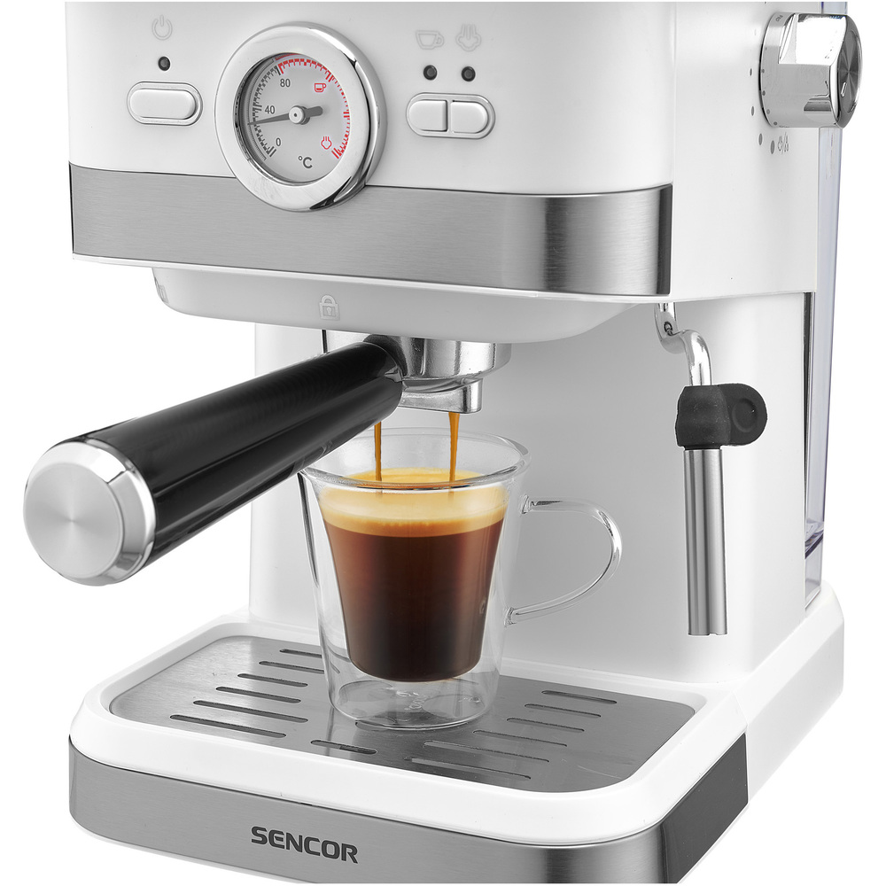 Funkcia predsparenia pre výnimočnú arómu a chuť kávy